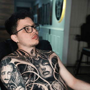 Roble Blackwork