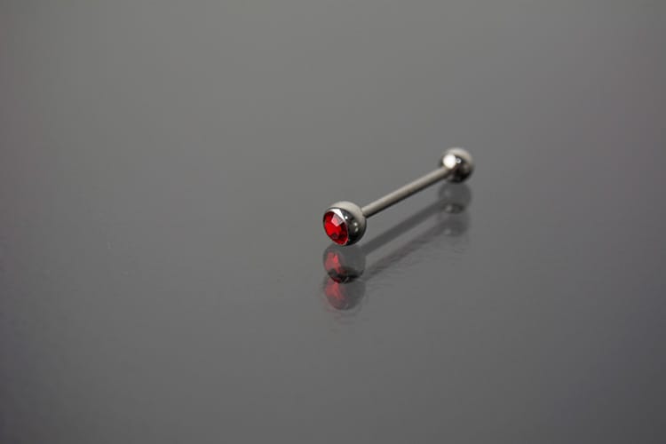Barbell acero joya color rojo