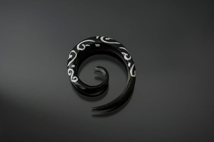 Espiral madera pintado