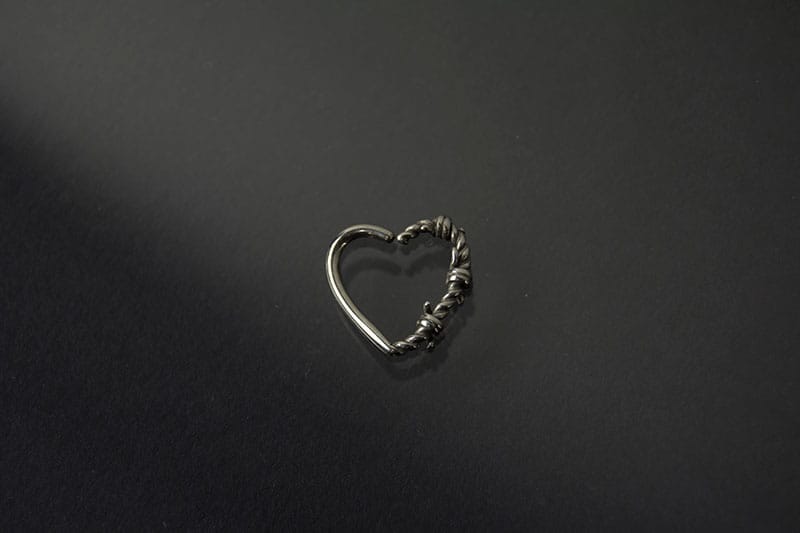 Joyera acero corazón abrefacil mitad trenzado