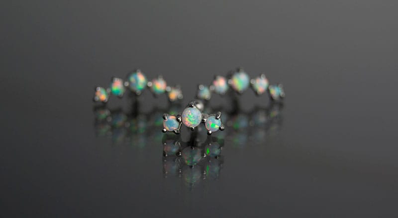 Lab tragus 3 y 5 gemas engarzadas ópalo
