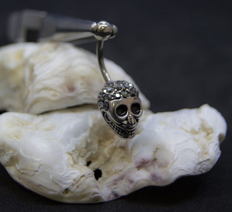 Navel acero calavera joya