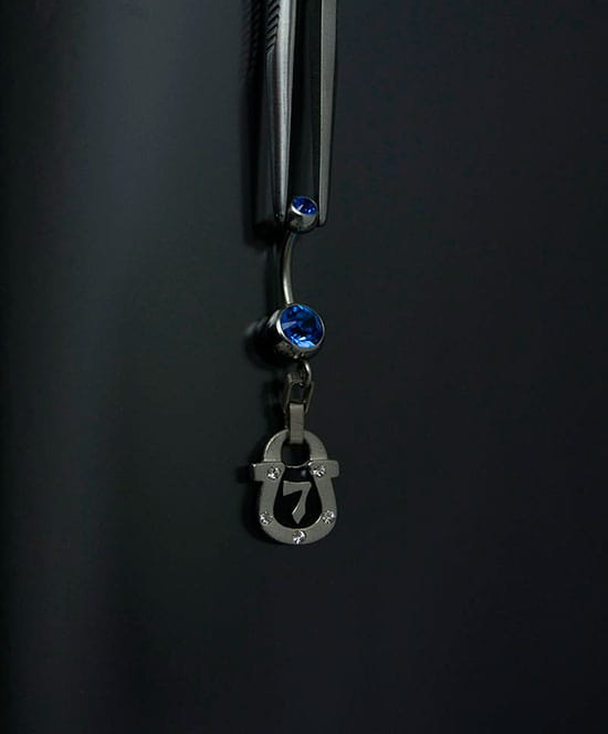 Navel acero joya azul