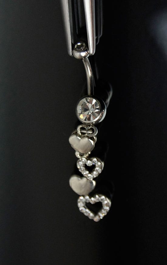 Navel acero joya blanca complemento corazones multijoyas