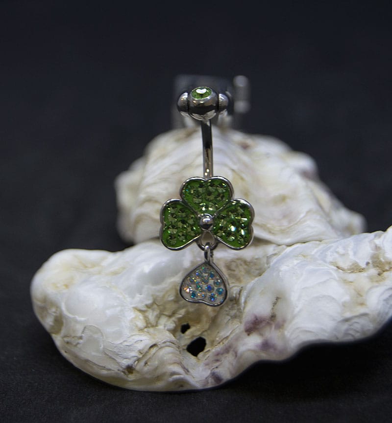 Navel acero trébol joyería color