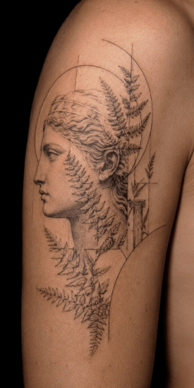 Fineline Tattoo